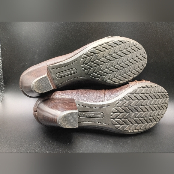 BareTraps Trina Leather Heels with Arch Support and Brass Button Detail - Picture 8 of 10